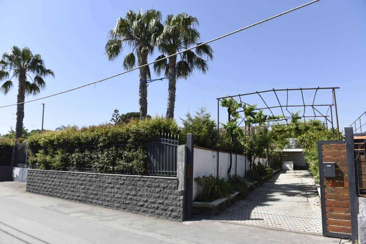 Villa Amelie Fondachello  Eksteriør bilde