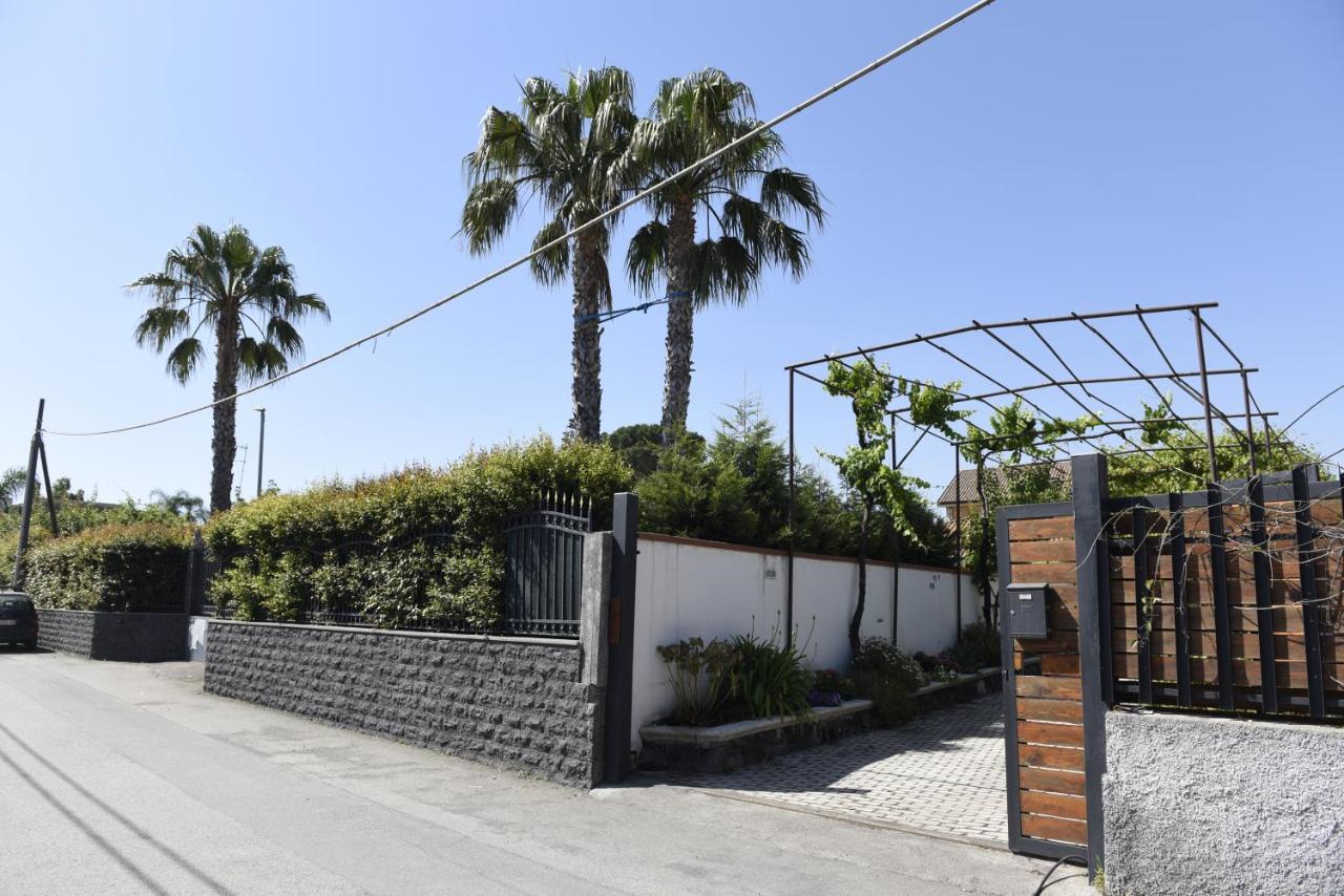 Villa Amelie Fondachello  Eksteriør bilde